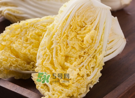 娃娃菜是轉(zhuǎn)基因蔬菜嗎？娃娃菜是涼性的嗎