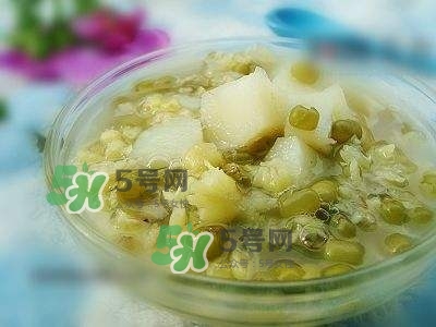 荸薺可以生吃嗎？女人吃荸薺有什么好處？