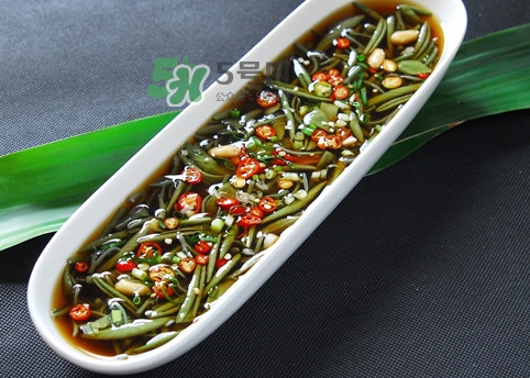 莼菜是發(fā)物嗎？莼菜涼拌要過開水嗎