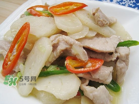 荸薺怎么煮好吃又有營養(yǎng)？荸薺怎么清洗干凈？