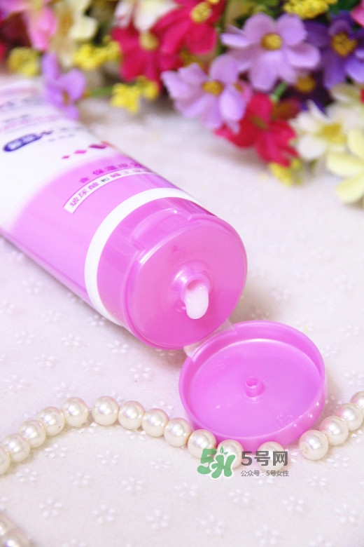 碧柔卸妝潔面乳好用嗎？碧柔卸妝潔面乳怎么用？