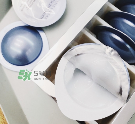 雅詩蘭黛凍膜好用嗎？雅詩蘭黛晶透沁白凍膜怎么樣