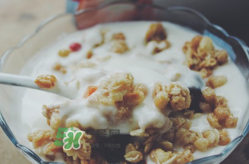 卡樂(lè)比熱帶椰子口味好吃嗎？卡樂(lè)比熱帶椰子麥片怎么樣？