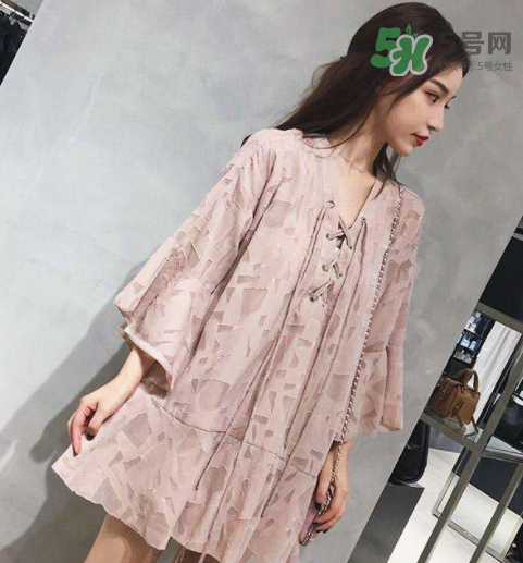 9月份可以穿裙子嗎？九月份還可以穿裙子嗎？