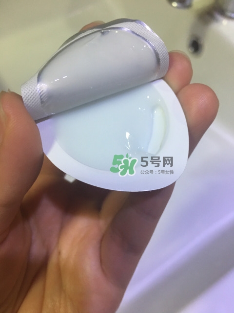 雅詩(shī)蘭黛凍膜敷多久？雅詩(shī)蘭黛晶透沁白凍膜多久敷一次