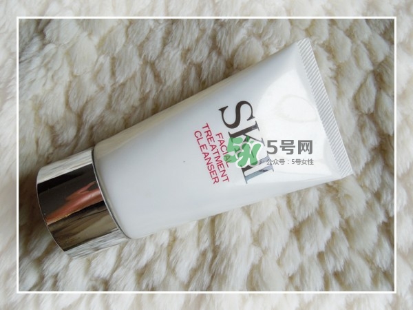 SK2護膚潔面霜怎么樣？sk2潔面霜是洗面奶嗎？