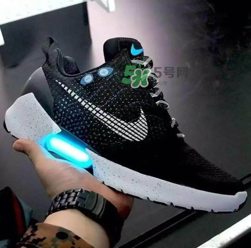 nike hyperadapt 1.0國內(nèi)什么時候發(fā)售？耐克自動系鞋帶鞋國內(nèi)發(fā)售時間