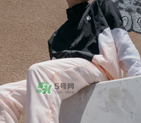 nikelab2017秋冬heritage復(fù)古運動服怎么樣？