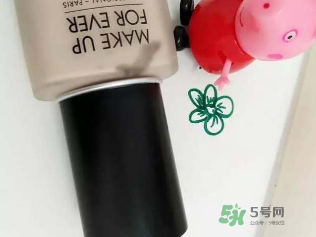 玫珂菲水粉霜怎么樣？玫珂菲全新雙用水粉霜好用嗎？