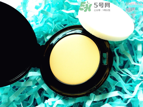 Bobbi Brown芭比波朗粉凝霜怎么樣？芭比波朗無(wú)感持妝粉凝霜好用嗎？