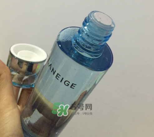 蘭芝水凝輕盈精華水怎么樣？蘭芝水凝輕盈精華水好用嗎？