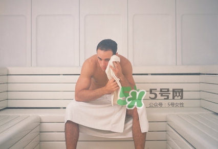 蒸桑拿對(duì)男性有什么危害？蒸桑拿對(duì)精子的影響