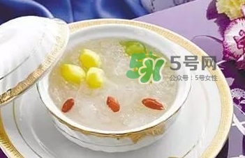 燕窩里面含有激素嗎？燕窩兒童吃了會不會性早熟？