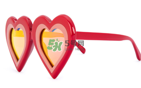 yazbukey墨鏡多少錢？yazbukey太陽(yáng)鏡什么價(jià)位？