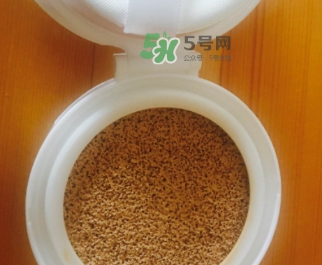 蘭蔻小粉盒氣墊多少錢？蘭蔻小粉盒氣墊專柜價(jià)格