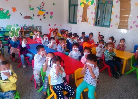 第一次送孩子去幼兒園，你是哪種家長？