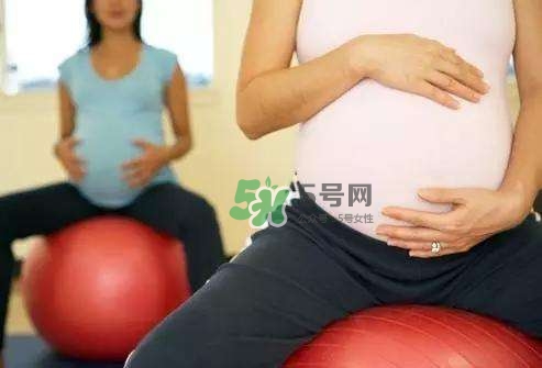 順產(chǎn)前做什么運(yùn)動生得快？順產(chǎn)前吃什么有助分娩？