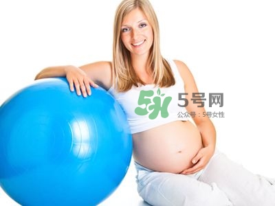 順產(chǎn)前做什么運(yùn)動生得快？順產(chǎn)前吃什么有助分娩？