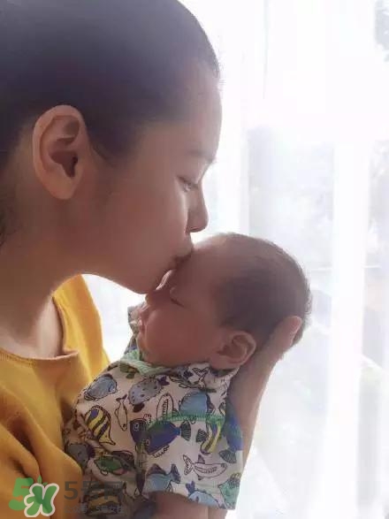生孩子會遇到尷尬的事情有哪些？生孩子會變老嗎？