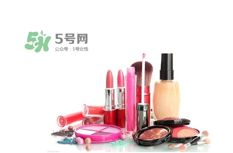 片仔癀化妝品怎么樣？片仔癀化妝品含激素嗎
