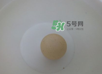 雞蛋散黃是什么現(xiàn)象？雞蛋散黃怎么鑒別方法