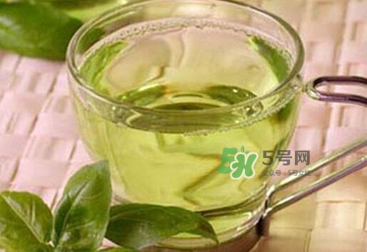 柿子葉能治胃病嗎？柿子葉什么時(shí)候采最好