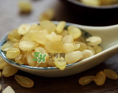 皂角米是什么味道？皂角米是什么顏色