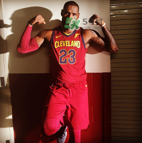 nike lebron 15 2017發(fā)售幾款？耐克lebron 15發(fā)售信息匯總