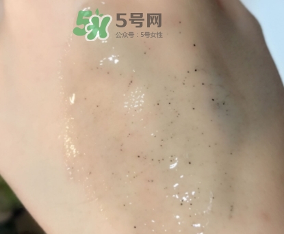 韓后茶蕊亮滑去角質(zhì)素怎么樣？韓后茶蕊亮滑去角質(zhì)素功效
