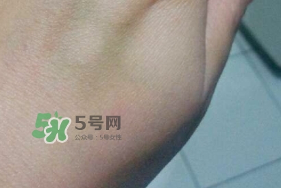 韓后茶蕊嫩白液怎么用？韓后茶蕊嫩白液用法
