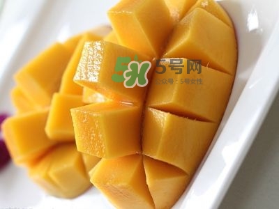 孕晚期能吃芒果嗎？孕晚期吃了很多芒果對(duì)胎兒好嗎？
