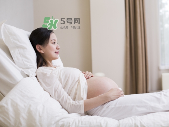 孕晚期要準(zhǔn)備什么東西？孕晚期要做七個(gè)準(zhǔn)備