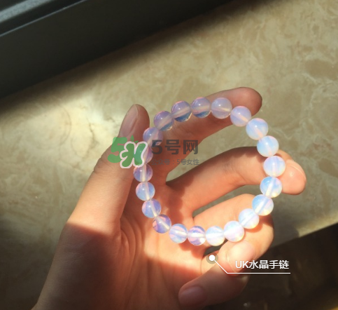水晶手鏈戴在哪個(gè)手上？水晶手鏈需要開光嗎？