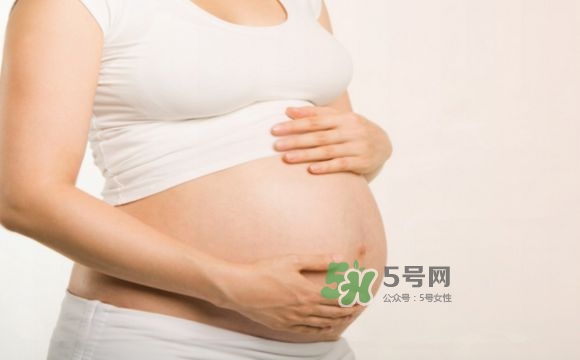 孕期尿頻什么時候開始？孕期尿頻特別嚴重