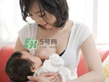 塞奶了有硬塊怎么辦？塞奶要熱敷還是冷敷？