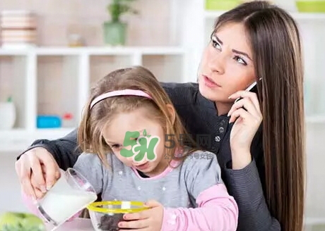 一孕傻三年是真的嗎？為什么懷孕會(huì)變傻？