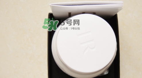 hr白繃帶面霜好用嗎？赫蓮娜白繃帶面霜怎么樣