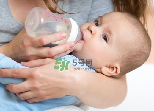母乳和奶粉能混在一起吃嗎？母乳和奶粉混合喂養(yǎng)好嗎？