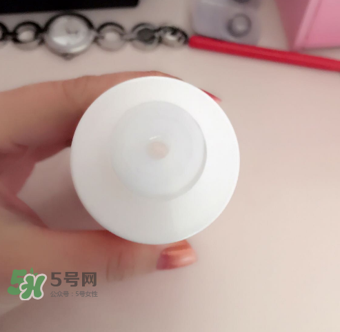 薇姿水光煥白精華水怎么樣？薇姿水光煥白精華水好用嗎？