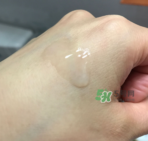 薇姿水光煥白精華水怎么樣？薇姿水光煥白精華水好用嗎？