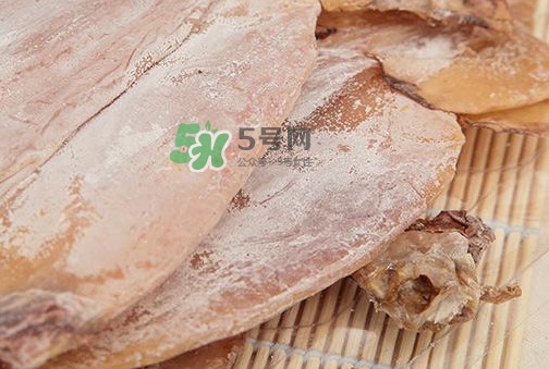 魷魚干能帶上飛機(jī)嗎？魷魚干可以放冰箱嗎