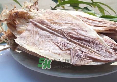 魷魚(yú)干可以煲湯嗎？魷魚(yú)干可以燉湯嗎