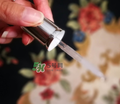 小黑瓶和紅腰子哪個(gè)好？小黑瓶和紅腰子哪個(gè)先用