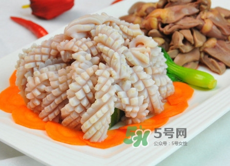 焯魷魚(yú)是冷水還是開(kāi)水？魷魚(yú)為什么要焯水