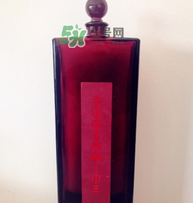 資生堂紅色蜜露搭配什么乳液？紅色蜜露搭配什么使用