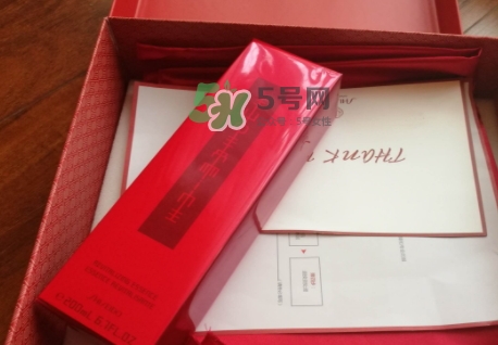 資生堂紅色蜜露搭配什么乳液？紅色蜜露搭配什么使用