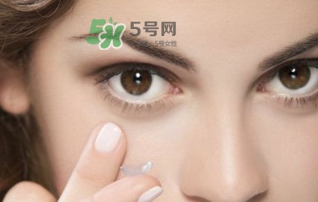 配個(gè)隱形眼鏡多少錢(qián)？隱形眼鏡日拋多少錢(qián)