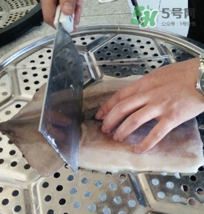 魷魚是堿性食物嗎？魷魚是酸性還是堿性？