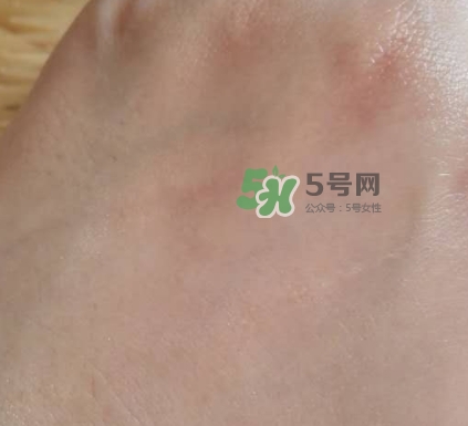 悅木之源菌菇水是爽膚水嗎？悅木之源菌菇水是精華嗎