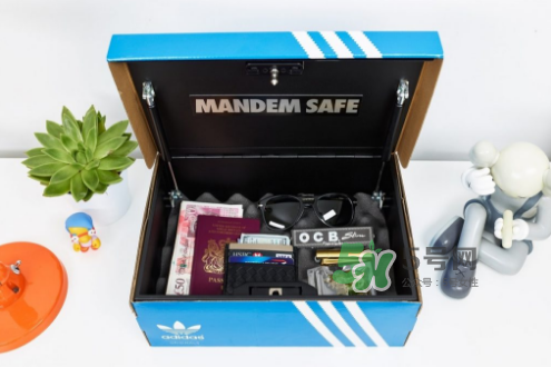 adidas鞋盒保險柜多少錢？阿迪達(dá)斯鞋盒保險柜價格